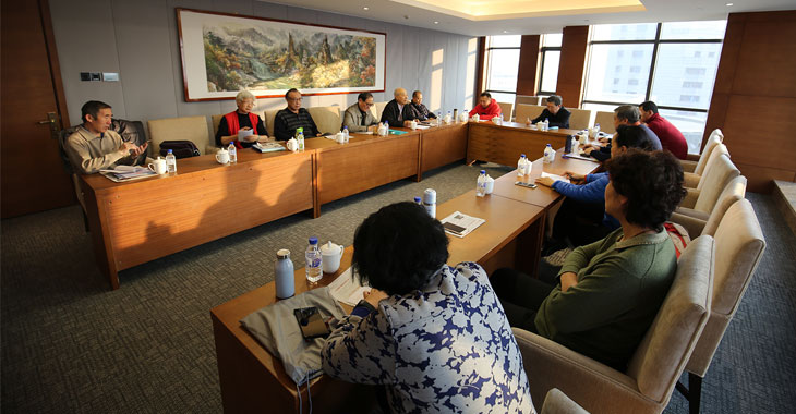 �ƶ��������������������˶���չ��̸���ٿ�